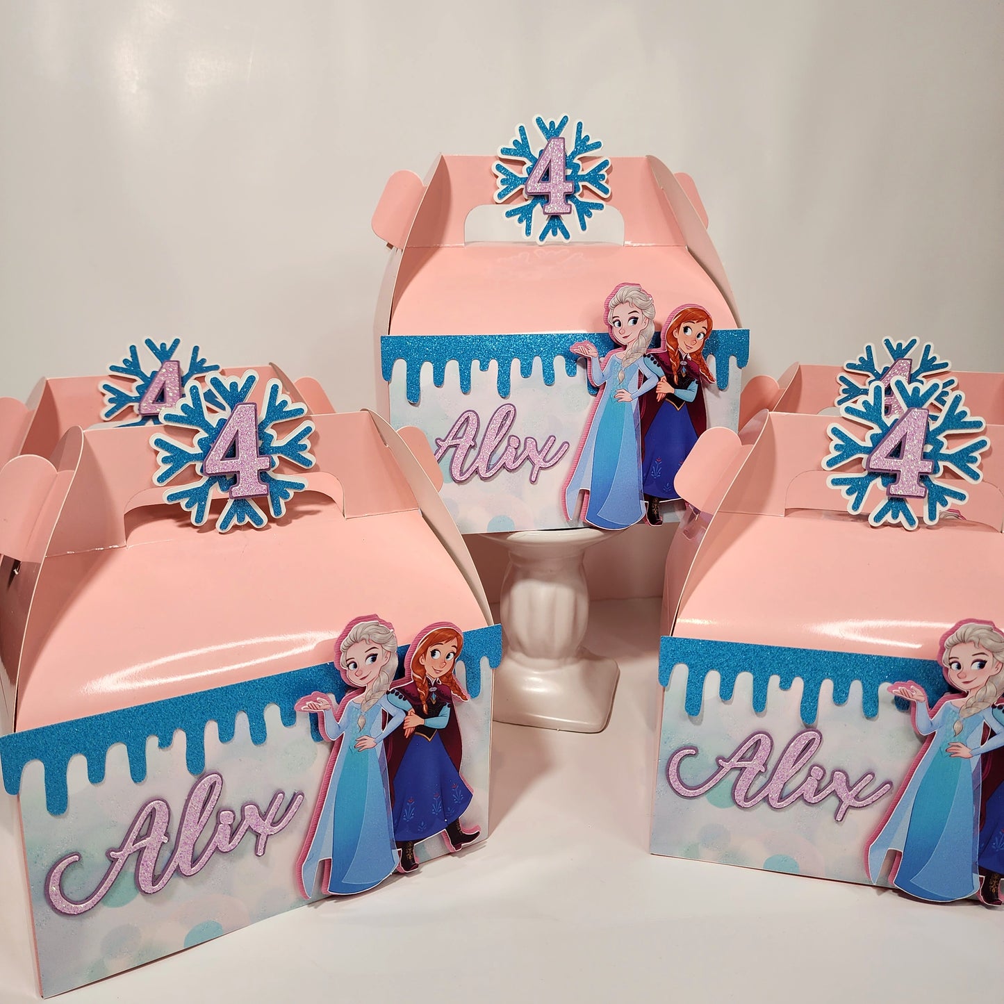 Frozen Gable boxes, Frozen party favors , Frozen birthday