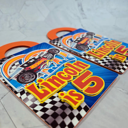 Hot Wheels coloring suite case + stickers, Hot Wheels party favors, Race cars coloring