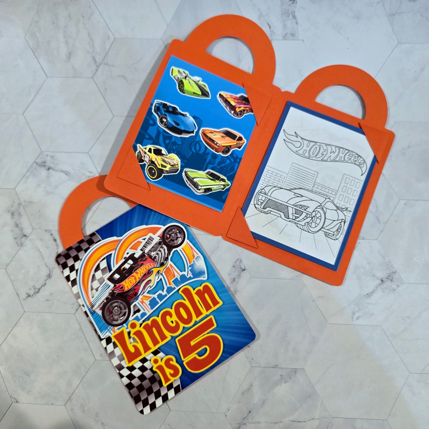 Hot Wheels coloring suite case + stickers, Hot Wheels party favors, Race cars coloring